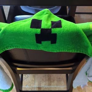 Minecraft hooded bath towel.